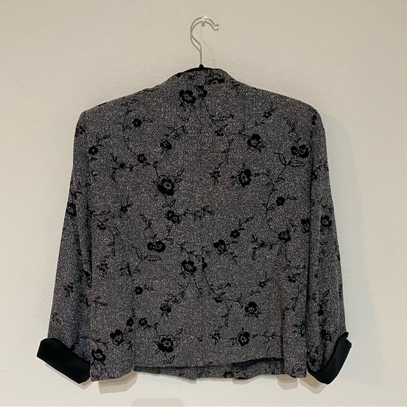 Women’s Jessica Howard size 16P dress jacket size. Gently used. - Picture 3 of 13